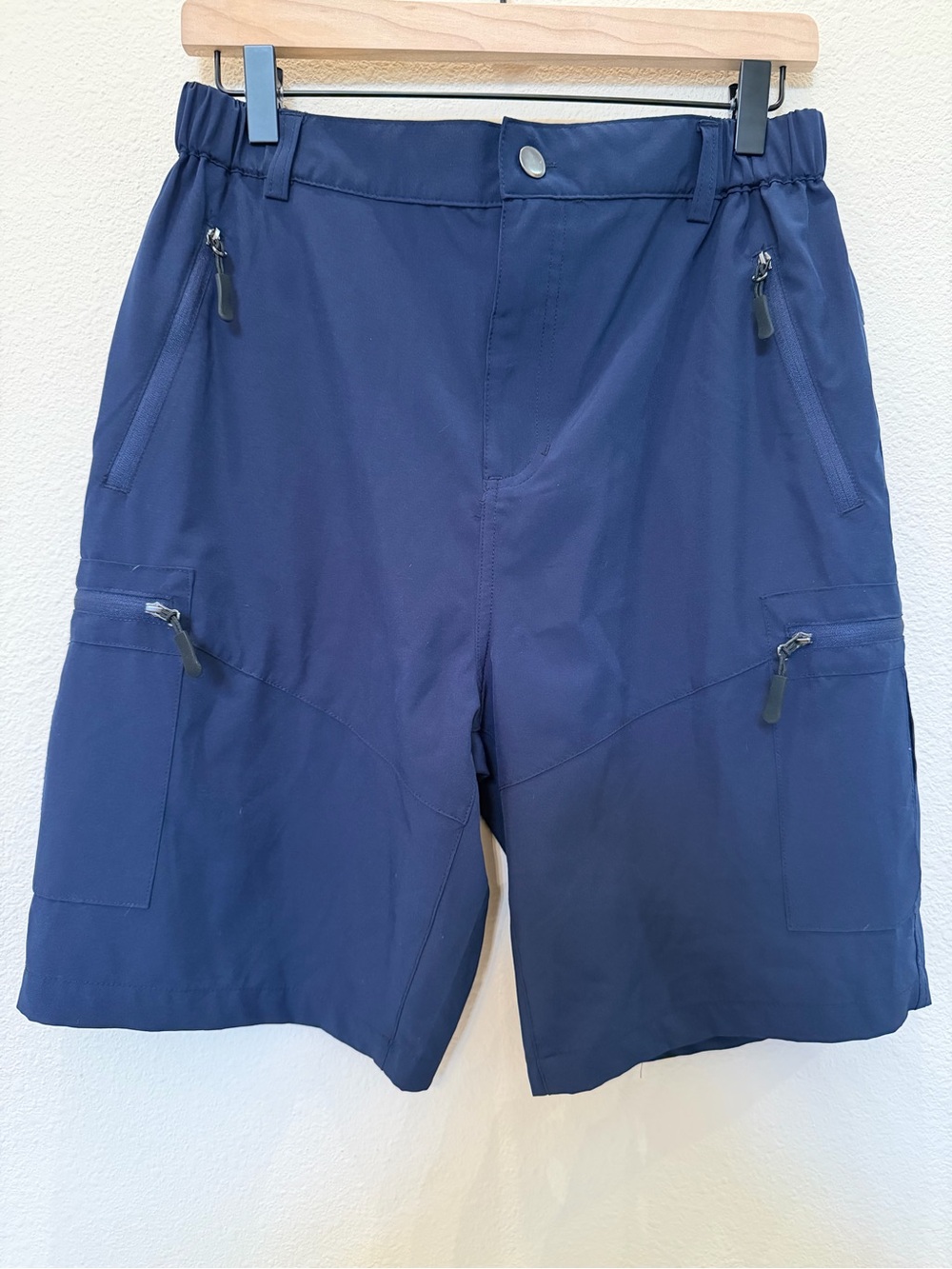 Pudolla Men's Performance Shorts - Size Medium